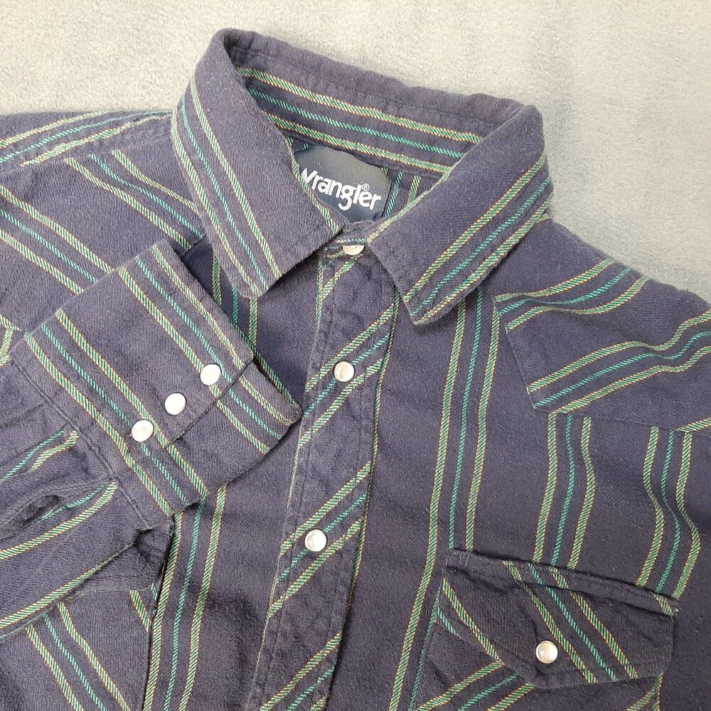 VINTAGE Wrangler Shirt Mens Medium Purple Button Up Pearl Snap Striped 90s